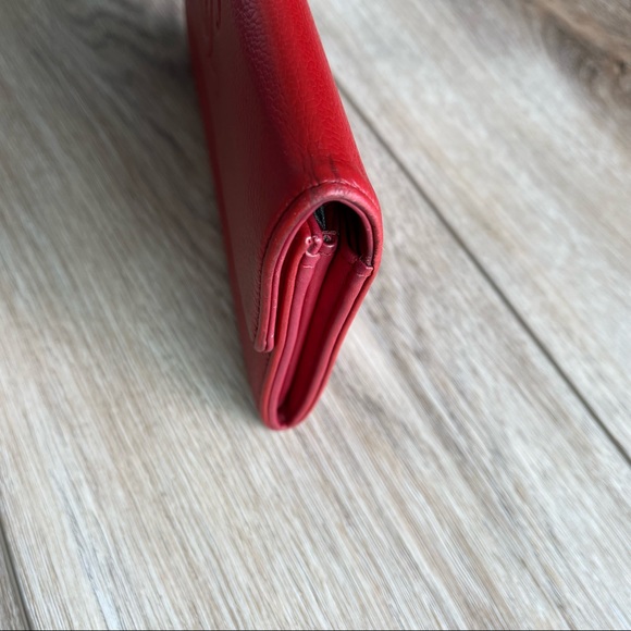 Chanel Red Caviar Leather Timeless CC Large Gusset Long Flap Wallet - Picture 4 of 17